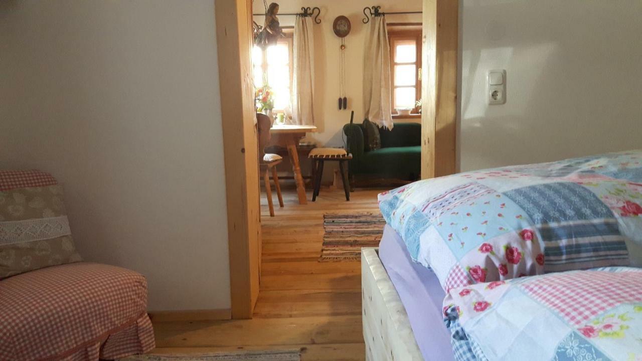 Ferienappartement Am Leisnitzbach 塔姆斯韦格 外观 照片
